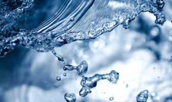 QUAL È L’ACQUA MIGLIORE DA BERE acqua migliore