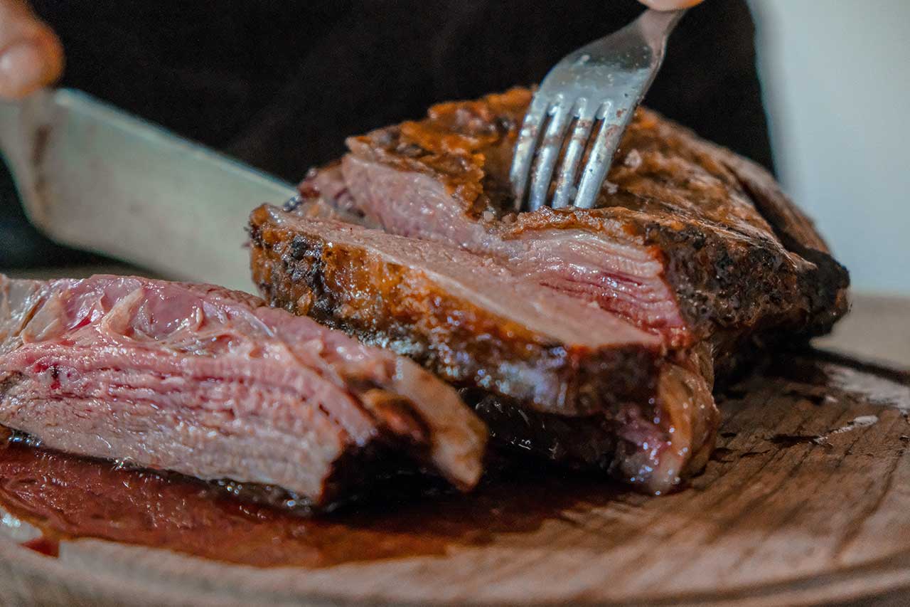 CARNE NON ALIMENTO MA SOSTANZA STIMOLANTE, INVECCHIANTE ED ABBRUTTENTE