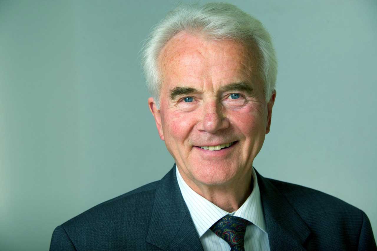 PROF CLAUS LEITZMANN SU VEGANISMO E STRANE FONTI DI B12