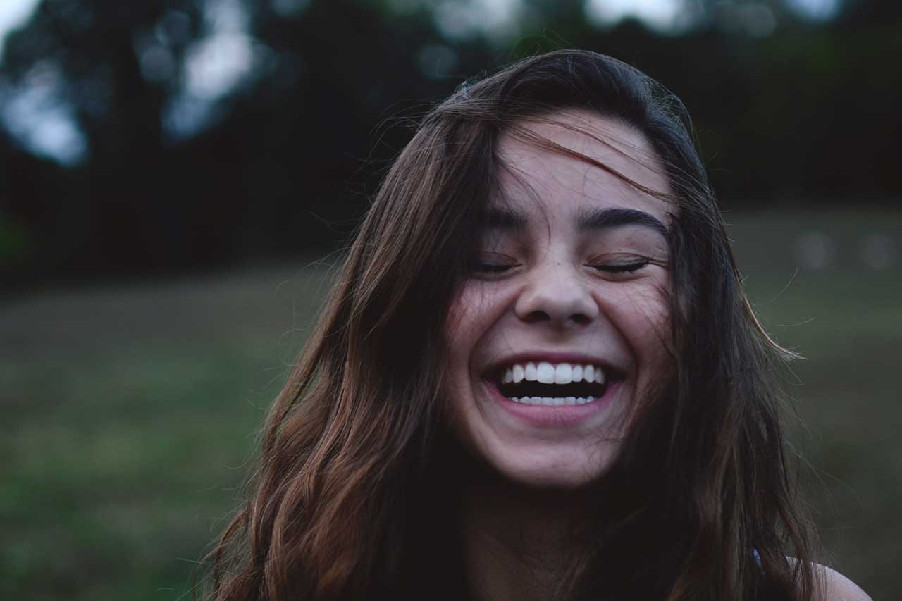 COME MANTENERE I DENTI AL MEGLIO