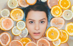 ROSACEA GUARITA GRAZIE ALLA FRUTTA