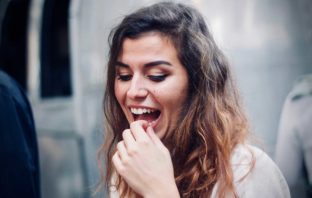 VESCICOLE, AFTE, BOLLE, CISTI ORALI E MUCOCELE bolle sotto la lingua