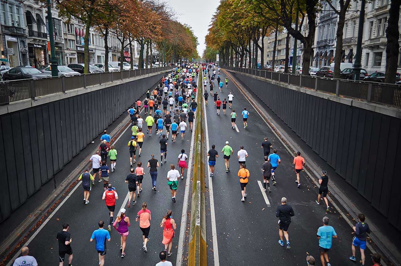 FORMIDABILE VITTORIA DI GIGI DE LUCA, VEGANO FRUTTARIANO, ALLA MARATONA DI NEW YORK