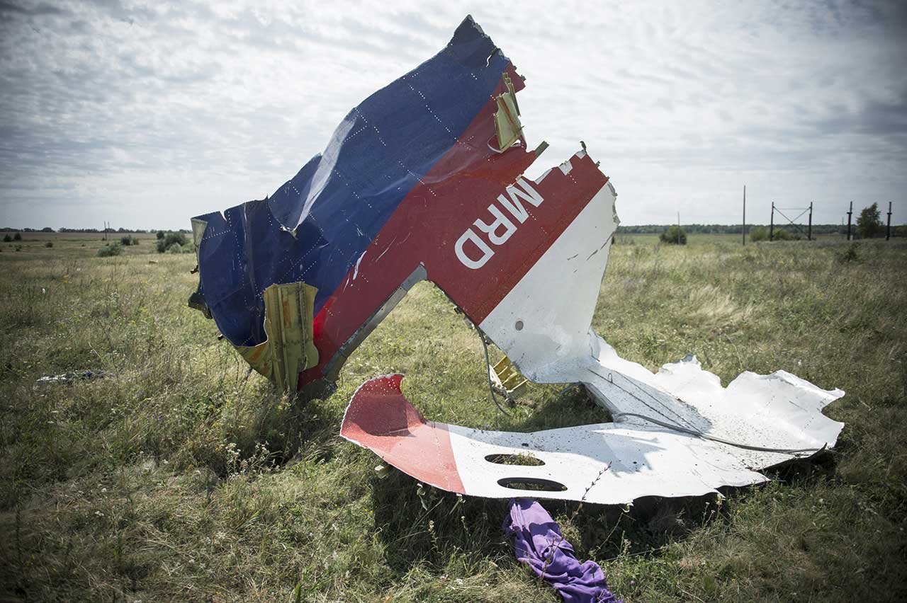 RAGGELANTI CONNESSIONI TRA EBOLA E VOLO MALAYSIA AIRLINES ABBATTUTO