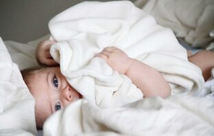 COME ALIMENTARE IL MIO BAMBINO DI 6 MESI