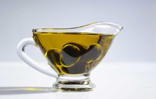 OLIO EXTRAVERGINE E SUCCHI FRESCHI PROMOSSI SUL CAMPO