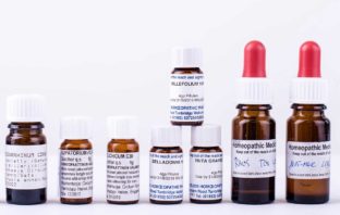 L’INTOSSICAZIONE MIRATA DELL’OMEOPATIA