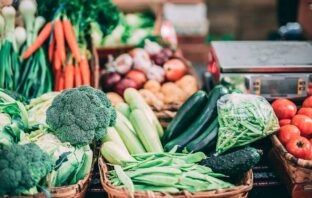 ENTRIAMO NEL NOCCIOLO DEGLI ALIMENTI E DELLE BEVANDE