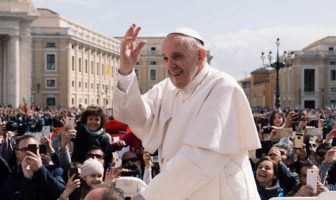 GAFFE DI CHIAMARSI FRANCESCO E USCITE INOPPORTUNE DEL PAPA