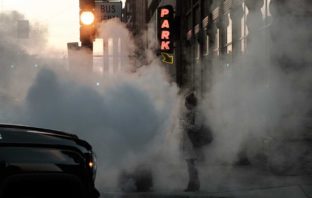 SIAMO TUTTI ALLERGICI ALL’ARIA INQUINATA