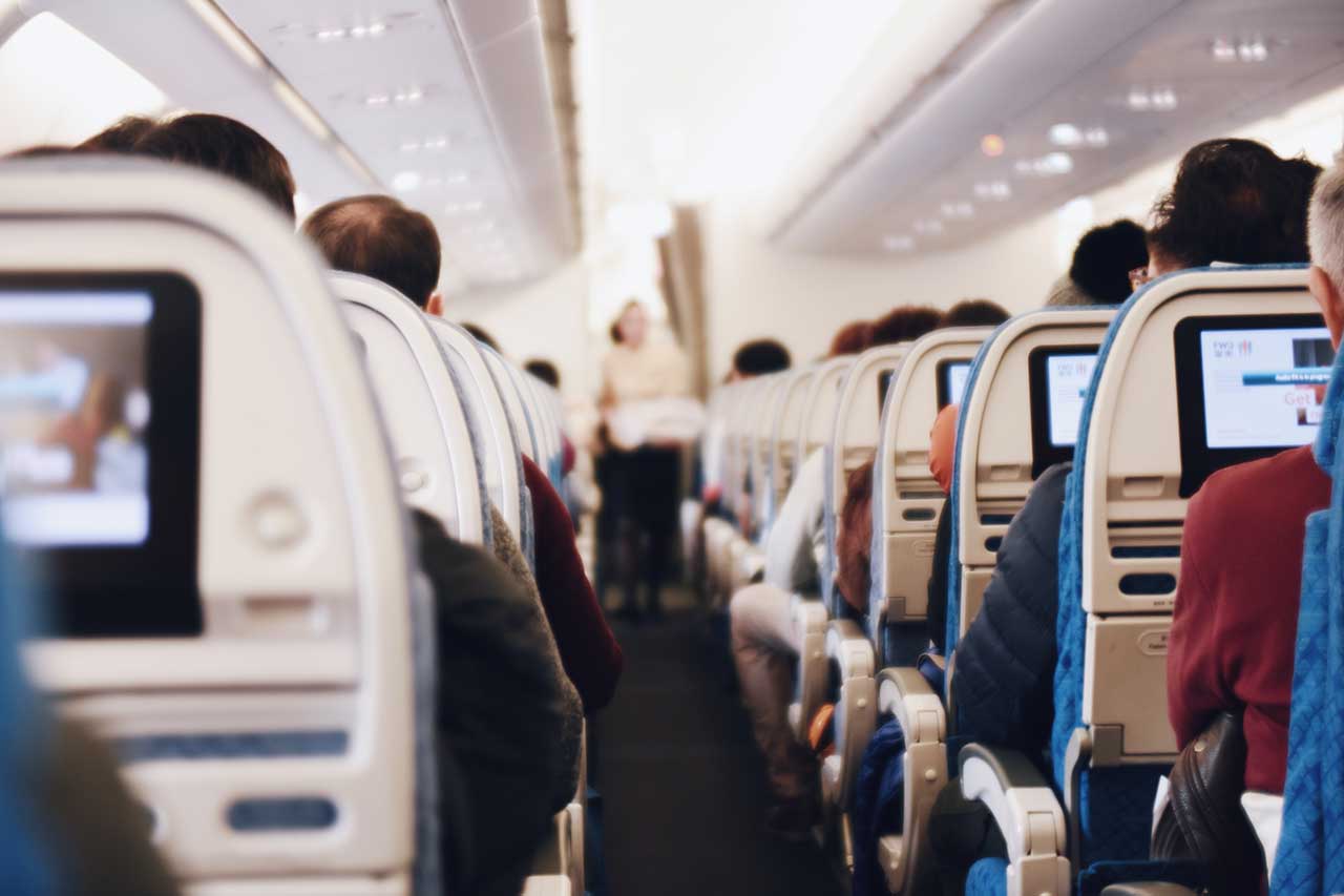 CONTROMISURE AL JET-LAG E AI DISAGI DEI VOLI INTERCONTINENTALI